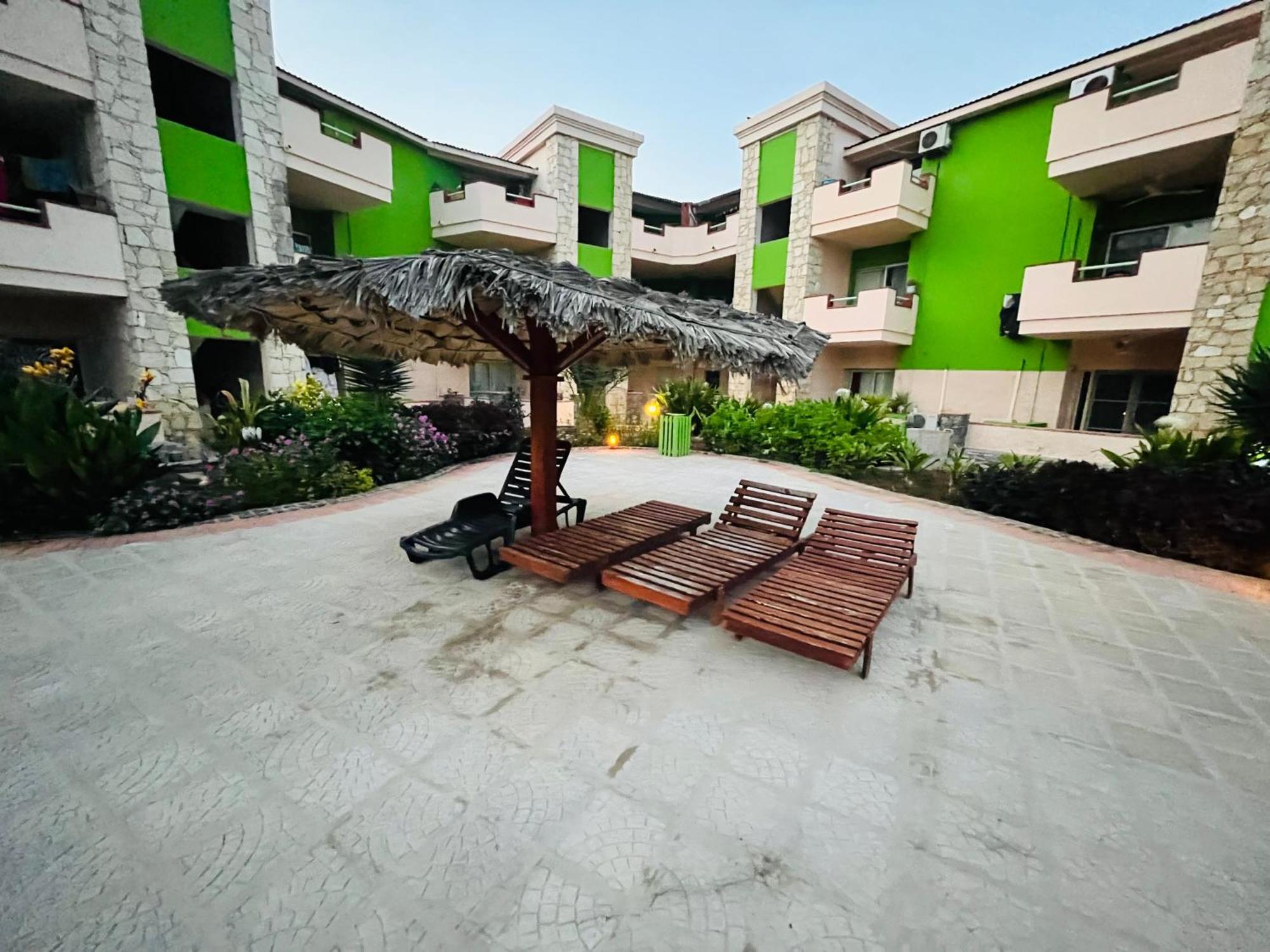 Cozy Apartment With Pool, Near Beach And Center Santa Maria Exterior foto